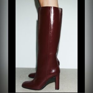Zara burgundy wide heel boots